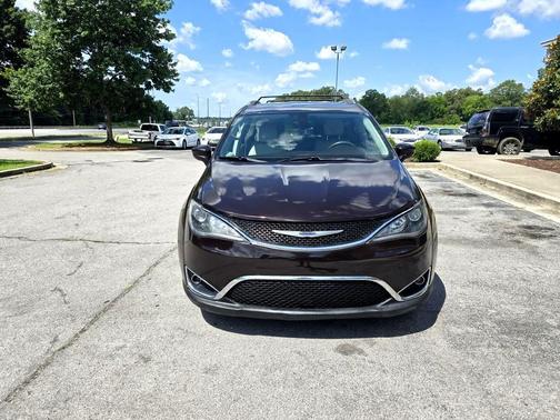 2018 Chrysler Pacifica Touring-L