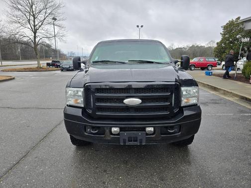 2005 Ford Excursion Limited