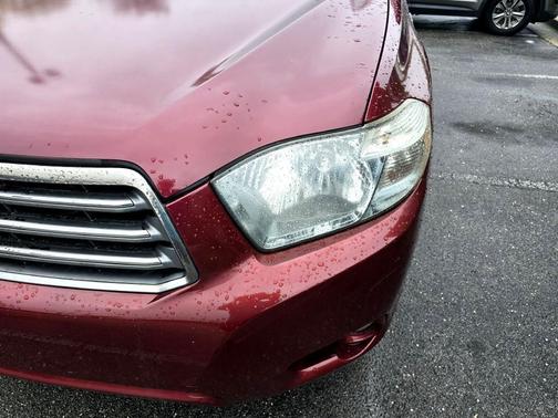2010 Toyota Highlander Sport