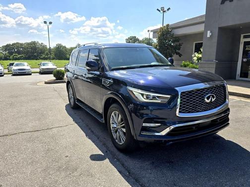 2021 INFINITI QX80 Luxe