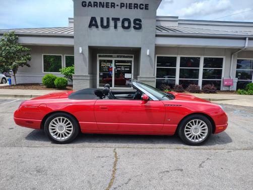 2004 Ford Thunderbird