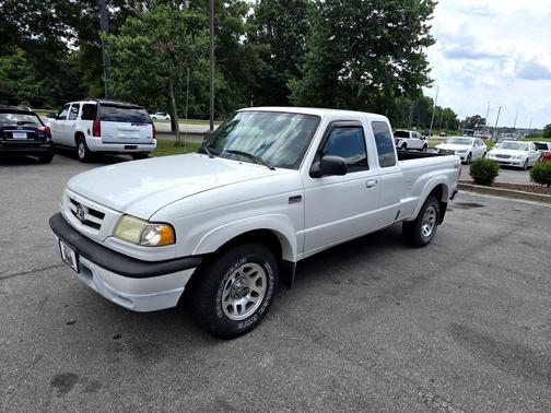 2004 Mazda B4000 Cab Plus