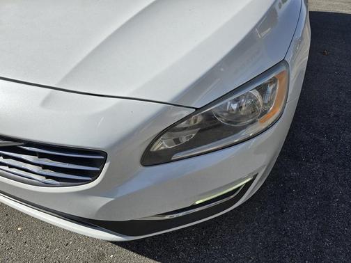 2015 Volvo S60 T5 Premier