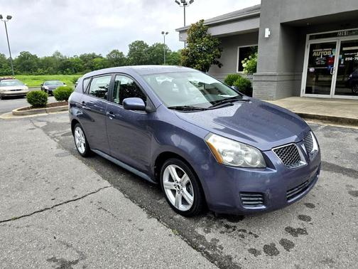 2009 Pontiac Vibe Base