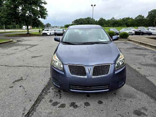 2009 Pontiac Vibe Base