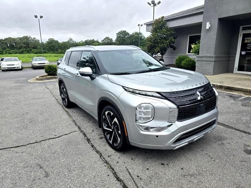 2022 Mitsubishi Outlander SEL