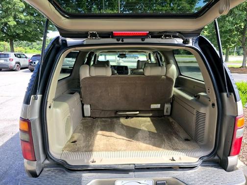 2002 GMC Yukon XL Denali