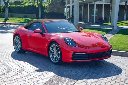 2022 Porsche 911 Carrera