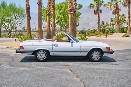 1988 Mercedes-Benz SL-Class 560 SL