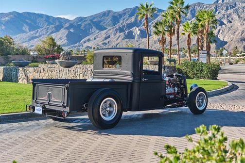 1933 Ford F100 Base