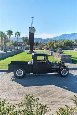 1933 Ford F100 Base