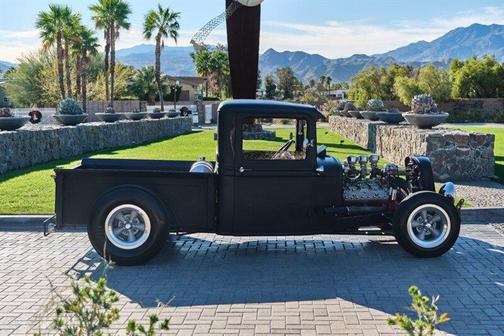 1933 Ford F100 Base