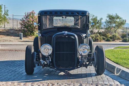 1933 Ford F100 Base