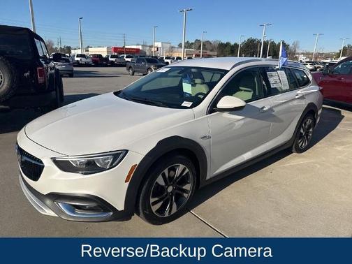 2019 Buick Regal TourX ESSENCE