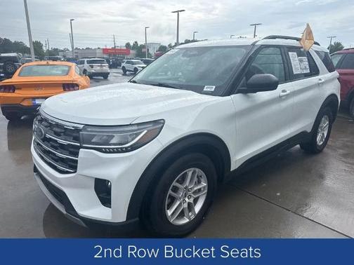 OXFORD WHITE 2026 Ford Explorer ACTIVE