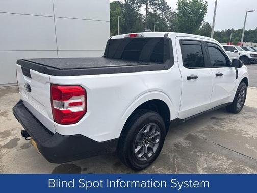 OXFORD WHITE 2026 Ford Maverick XLT