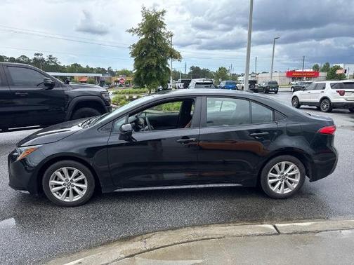 Midnight Black Metallic 2024 Toyota Corolla LE