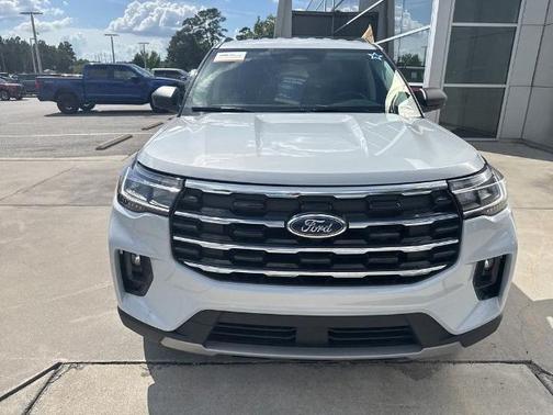 SPACE SILVER 2026 Ford Explorer ACTIVE