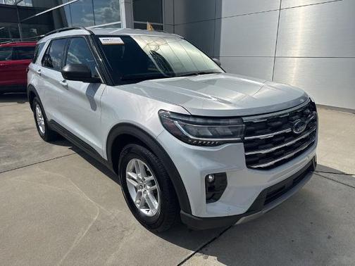 SPACE SILVER 2026 Ford Explorer ACTIVE