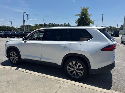 Pearl 2024 Toyota Grand Highlander LIMITED