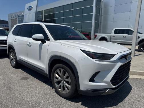 Pearl 2024 Toyota Grand Highlander LIMITED