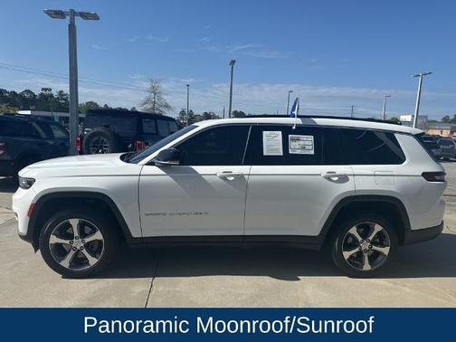 Bright White Clearcoat 2024 Jeep Grand Cherokee LIMITED