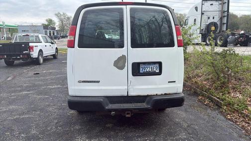 2008 Chevrolet Express 2500 Base