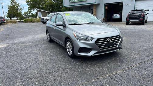 2021 Hyundai Accent SE