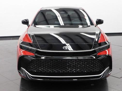 2025 Toyota Crown Platinum