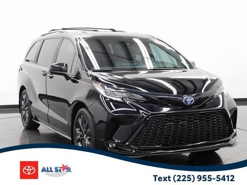 2025 Toyota Sienna XSE 7 Passenger