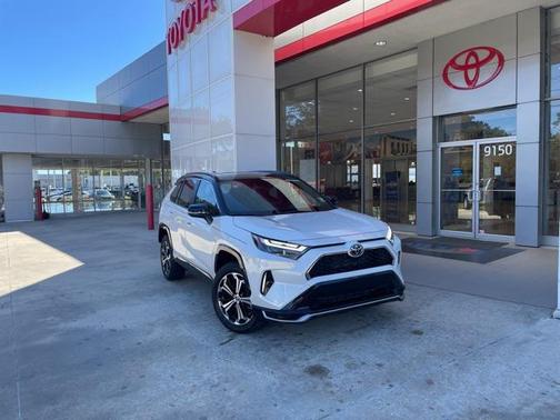 2025 Toyota RAV4 Hybrid SE