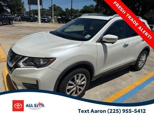 2017 Nissan Rogue SV