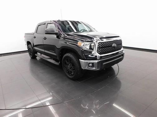 2018 Toyota Tundra SR5