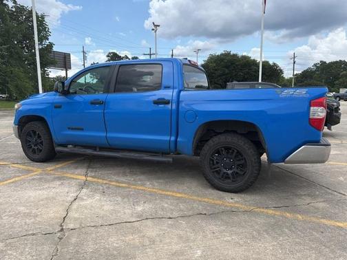 2020 Toyota Tundra SR5