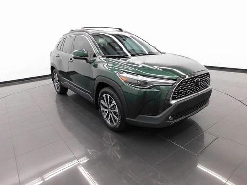 2023 Toyota Corolla Cross XLE