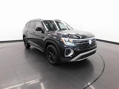 2024 Volkswagen Atlas 2.0T SEL