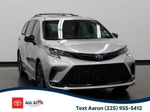 2025 Toyota Sienna XSE 7 Passenger