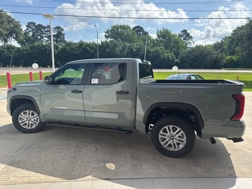 2025 Toyota Tundra SR5
