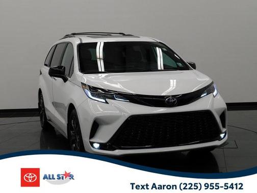 2025 Toyota Sienna XSE 7 Passenger