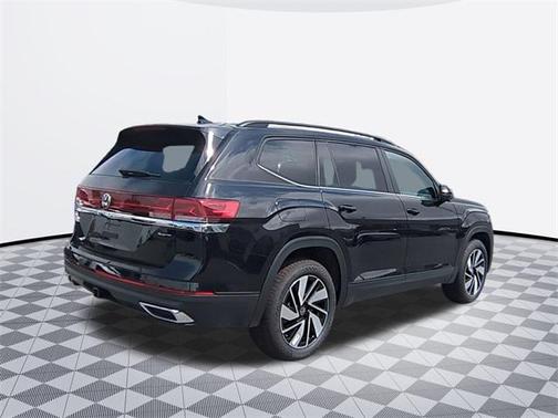 2025 Volkswagen Atlas 2.0T SE w/Technology 4MOTION
