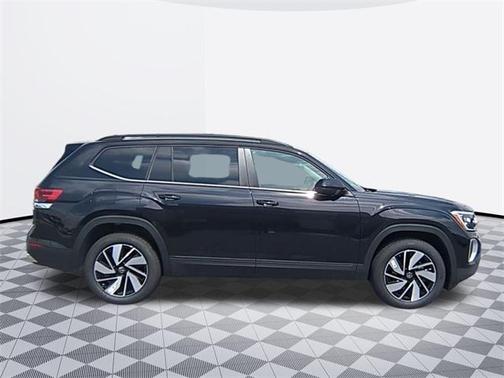 2025 Volkswagen Atlas 2.0T SE w/Technology 4MOTION