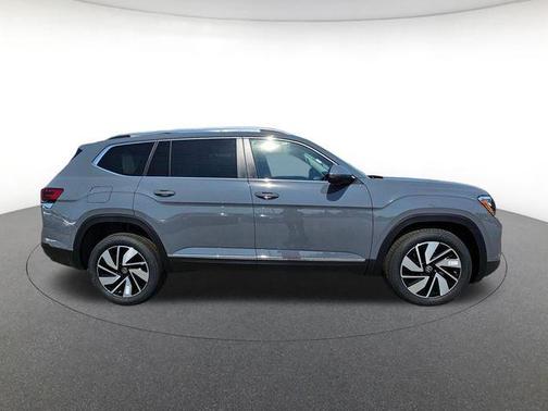 pure gray 2026 Volkswagen Atlas 2.0T SEL