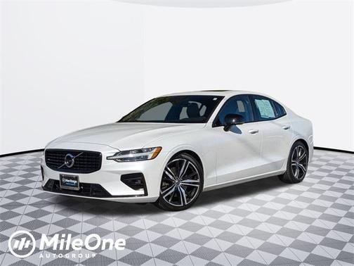 2021 Volvo S60 T5 R-Design