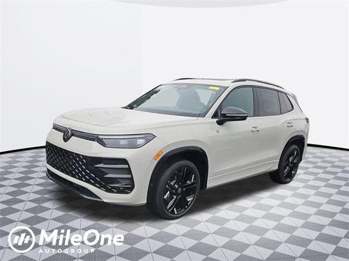 2025 Volkswagen Tiguan 2.0T SE R-Line Black 4MOTION