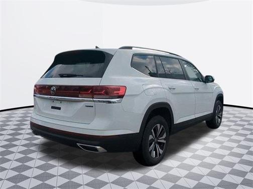 2025 Volkswagen Atlas 2.0T SE