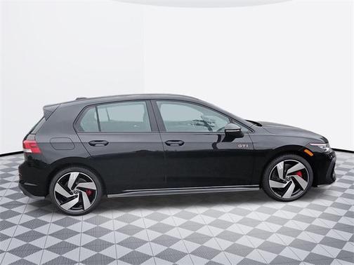 2025 Volkswagen Golf GTI 2.0T S DSG