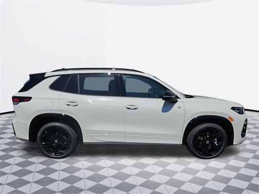 2025 Volkswagen Tiguan 2.0T SE R-Line Black 4MOTION