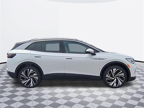 2025 Volkswagen ID.4 Pro S Plus