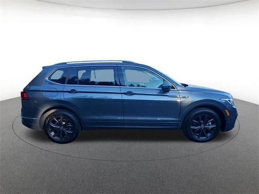 2024 Volkswagen Tiguan 2.0T SE 4MOTION