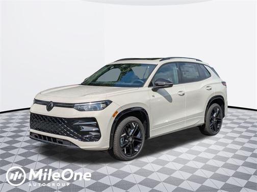 2025 Volkswagen Tiguan 2.0T SE R-Line Black 4MOTION